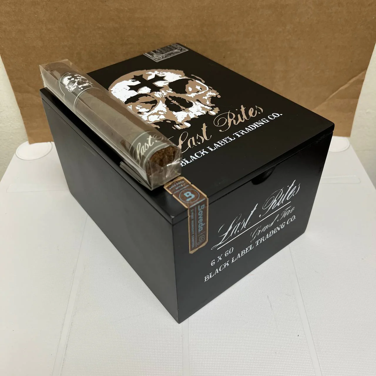 Black Label Trading Last Rites Grand Toro - Image 4