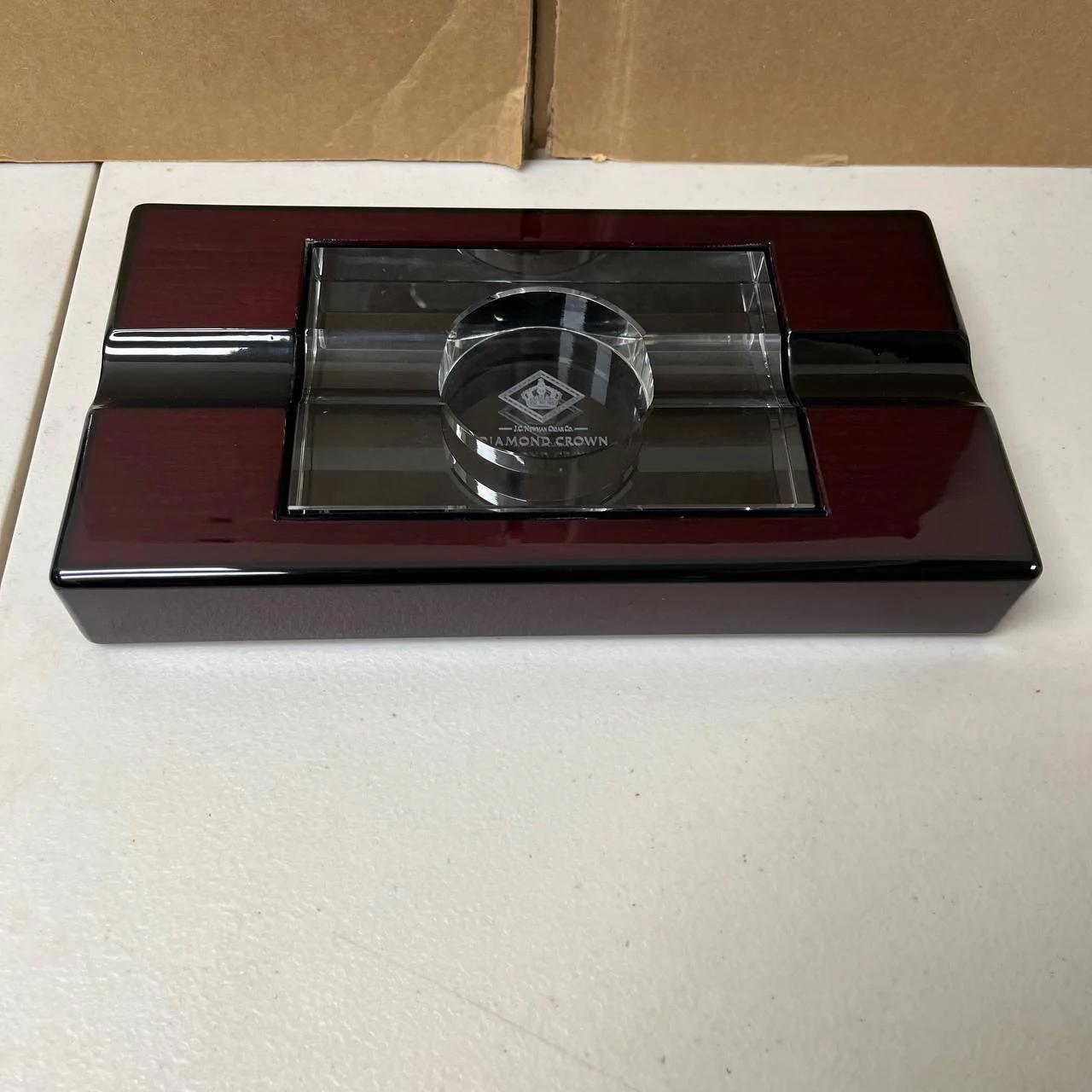 Diamond Crown Oxford Ashtray - Image 2