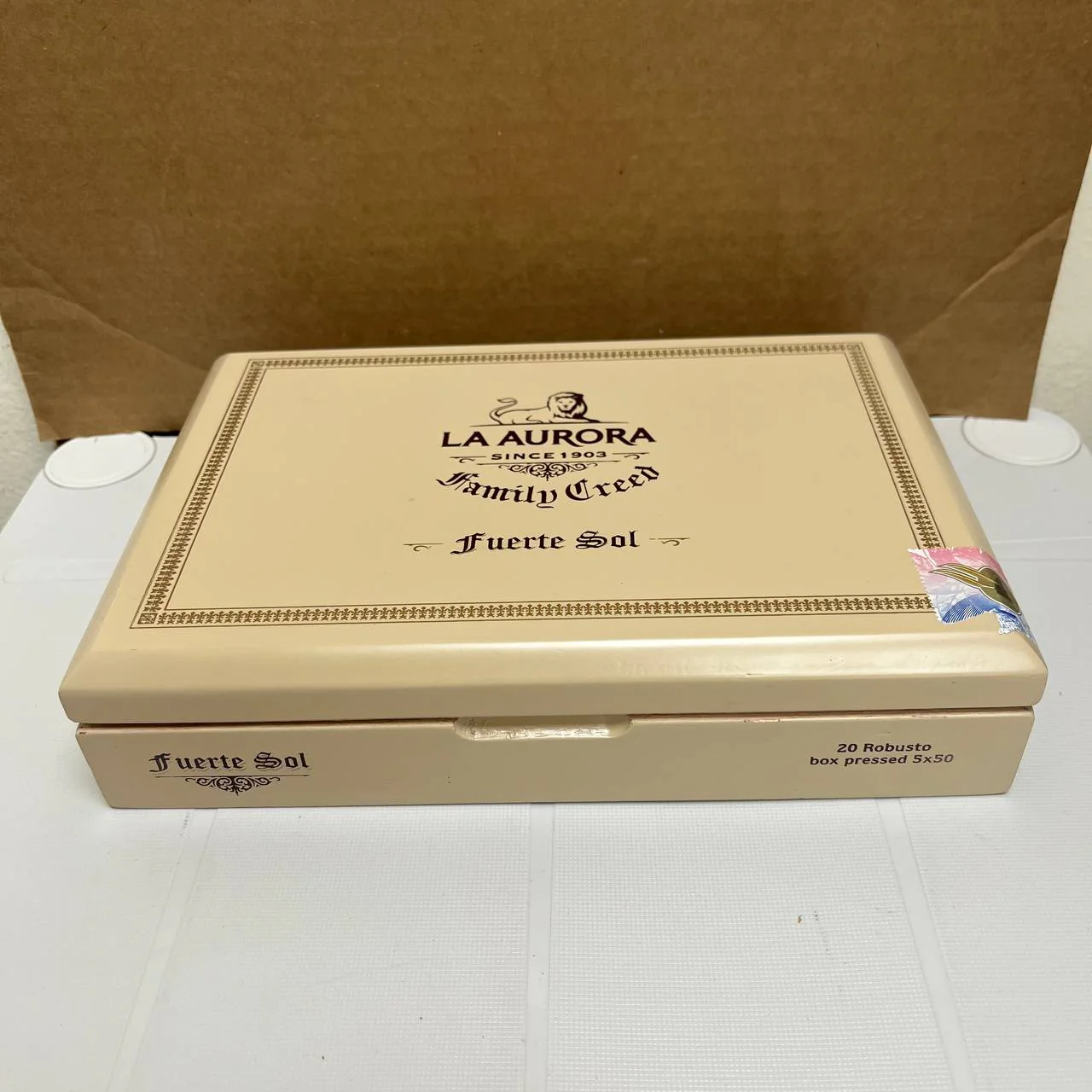 La Aurora Family Creed Fuerte Sol Robusto Box Pressed - Image 6