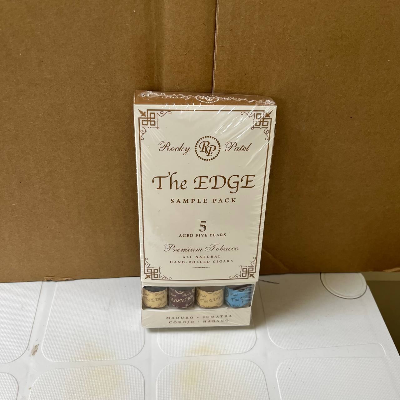 Rocky Patel The Edge Toro 4-Cigar Sampler - Image 2